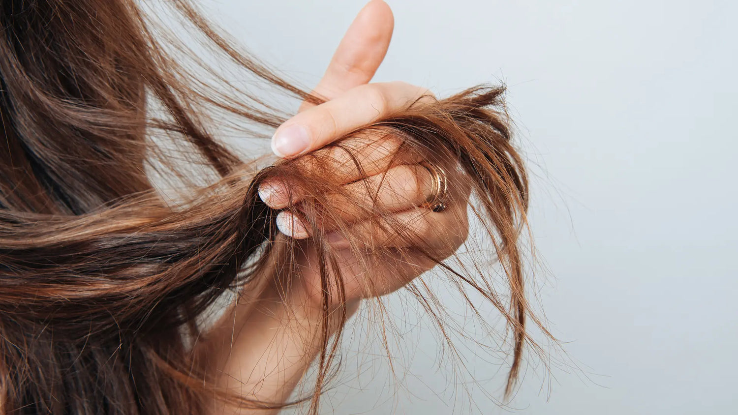 The Most Common Hair Loss Mistakes That Make Things Worse Instead of Helping CALINACHI Cosmetics